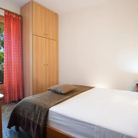 Giapis Apartment